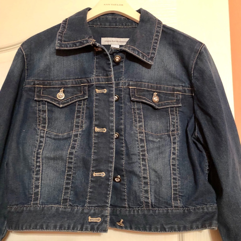 CHICO’s JEAN JACKET - gorgeous buttons!
